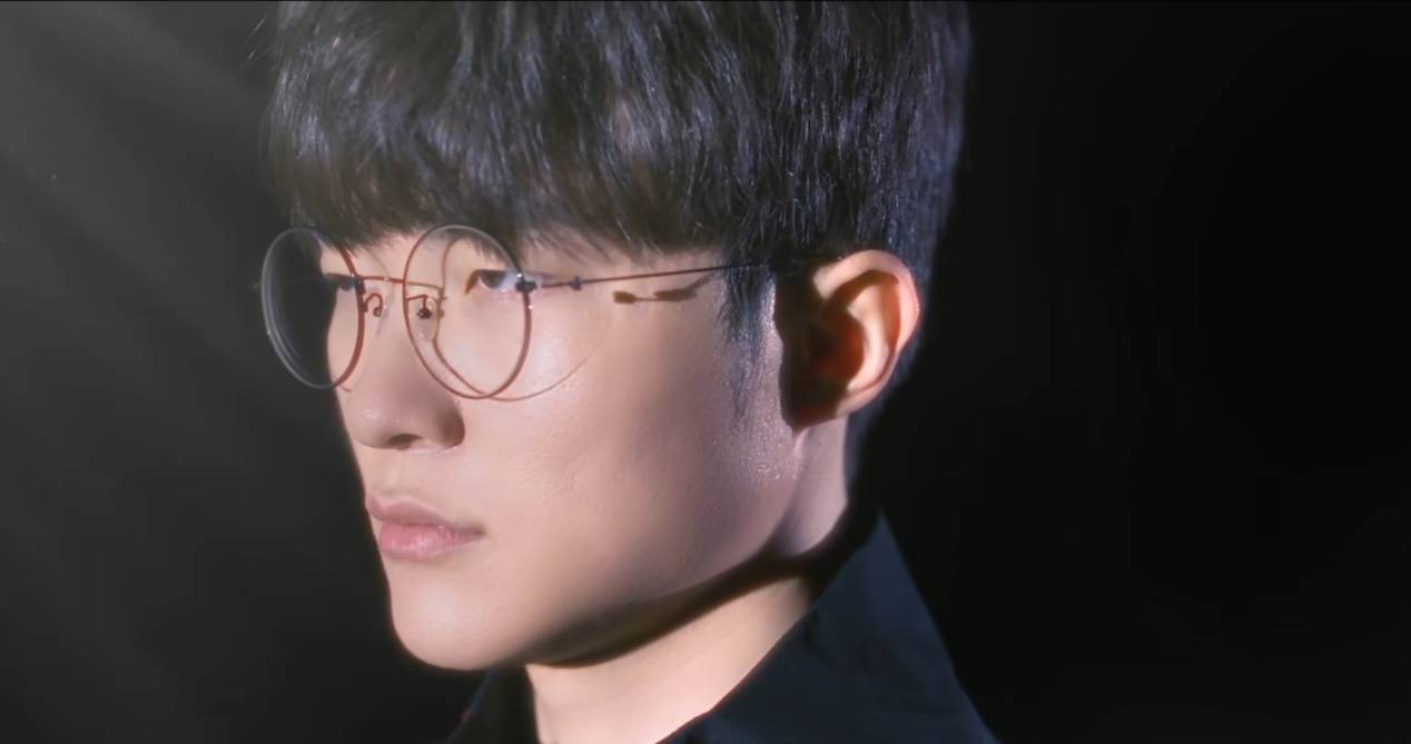 Kaiyun Sports包含Faker回归赛场，绝杀首场状态亮眼，美国队观众沸腾！的词条